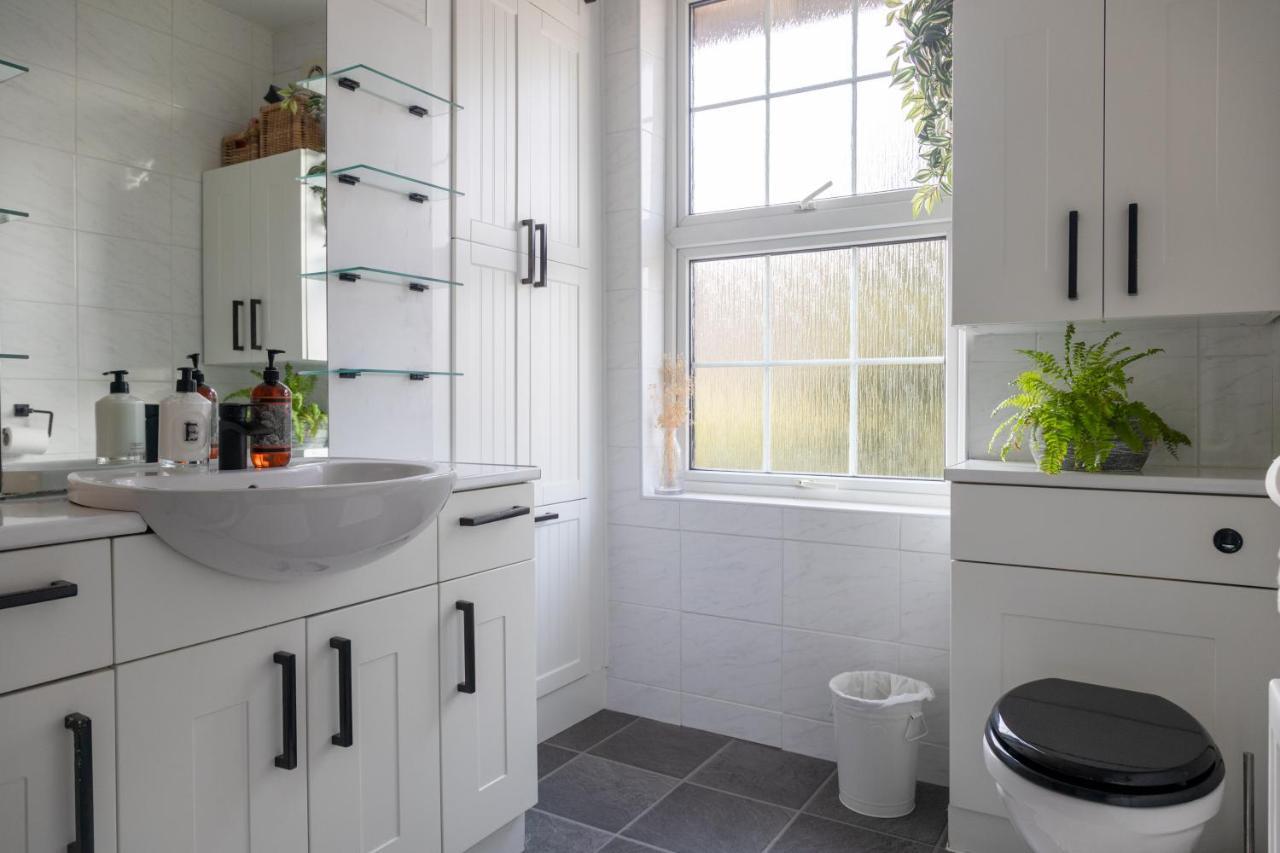 Hereford City - St Owens Terrace - Comfortable & Spacious Well Presented Three Storey House, Perfect For A Weekend Away & Exploring The City On Foot - Hosted By Rentmyhouse Exteriér fotografie