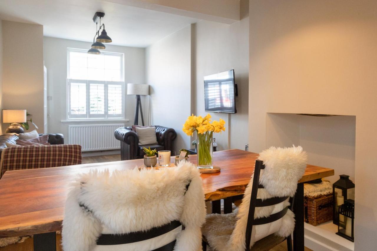 Hereford City - St Owens Terrace - Comfortable & Spacious Well Presented Three Storey House, Perfect For A Weekend Away & Exploring The City On Foot - Hosted By Rentmyhouse Exteriér fotografie