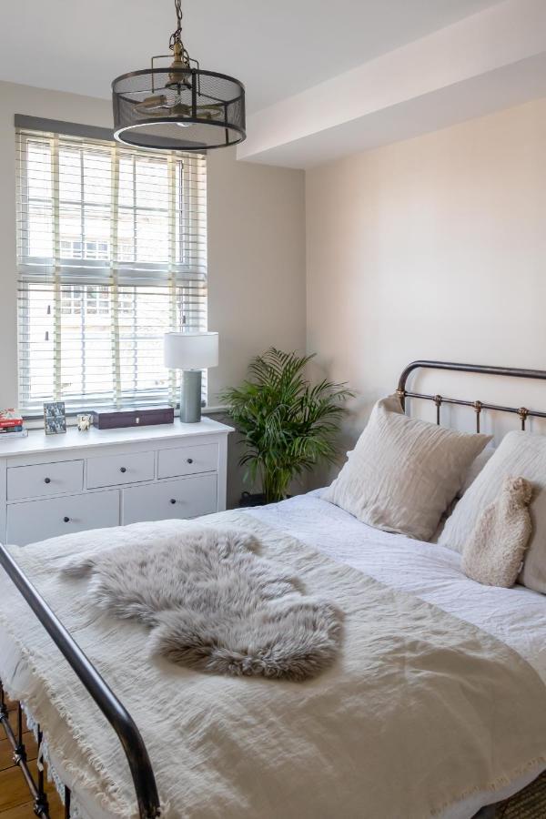 Hereford City - St Owens Terrace - Comfortable & Spacious Well Presented Three Storey House, Perfect For A Weekend Away & Exploring The City On Foot - Hosted By Rentmyhouse Exteriér fotografie